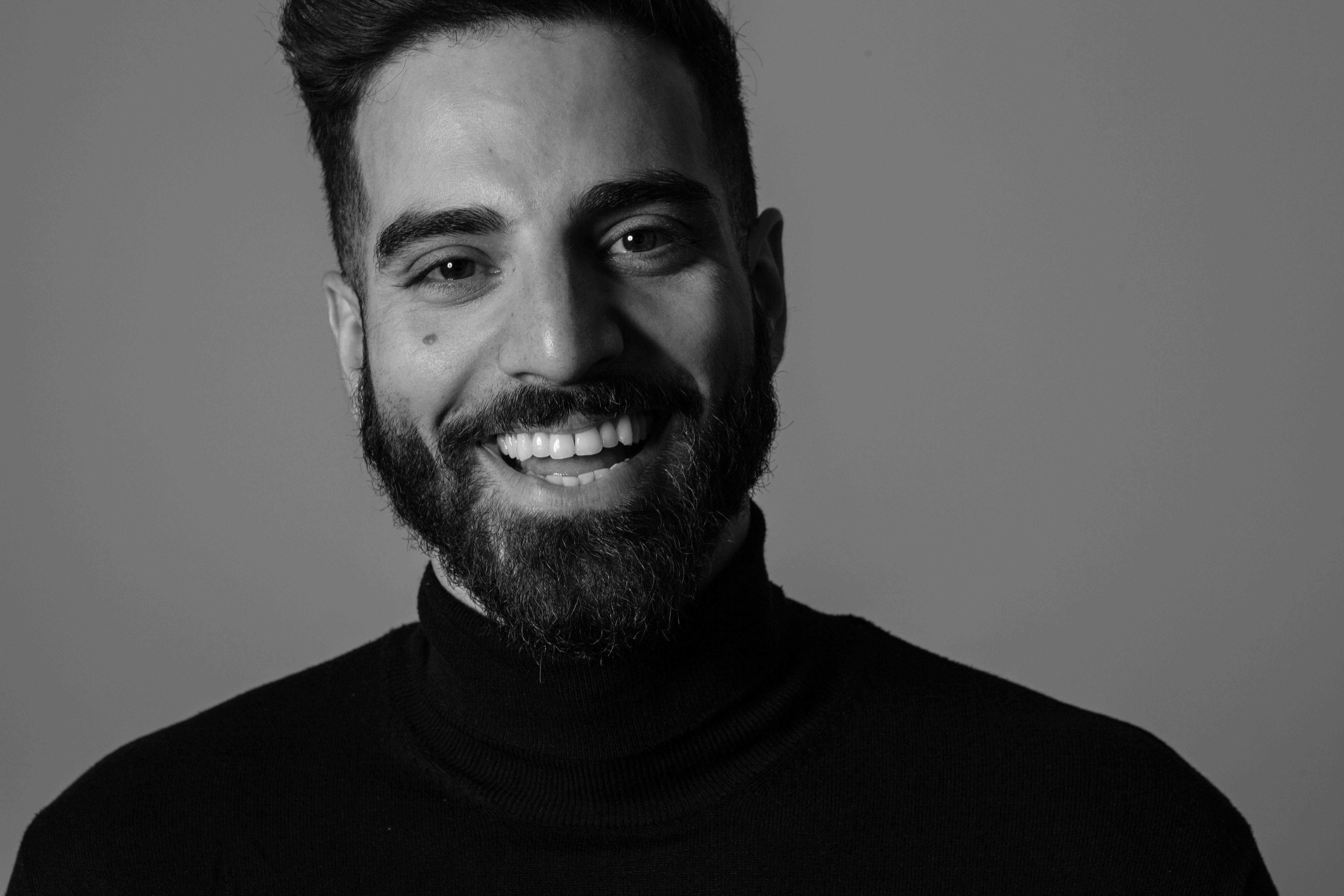 actor Michael Pugliese large photo