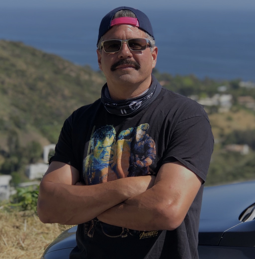 actor Julian Reyes large photo