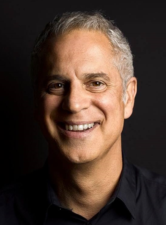 actor Mike Capozzola large photo