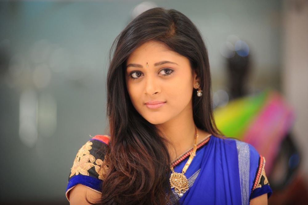 actor Sushma Raj large photo