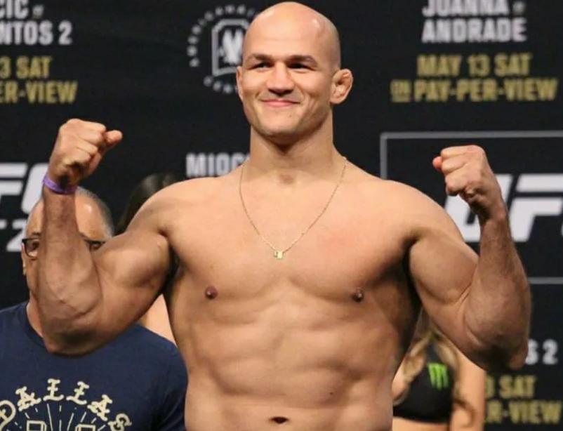 actor Junior Dos Santos large photo