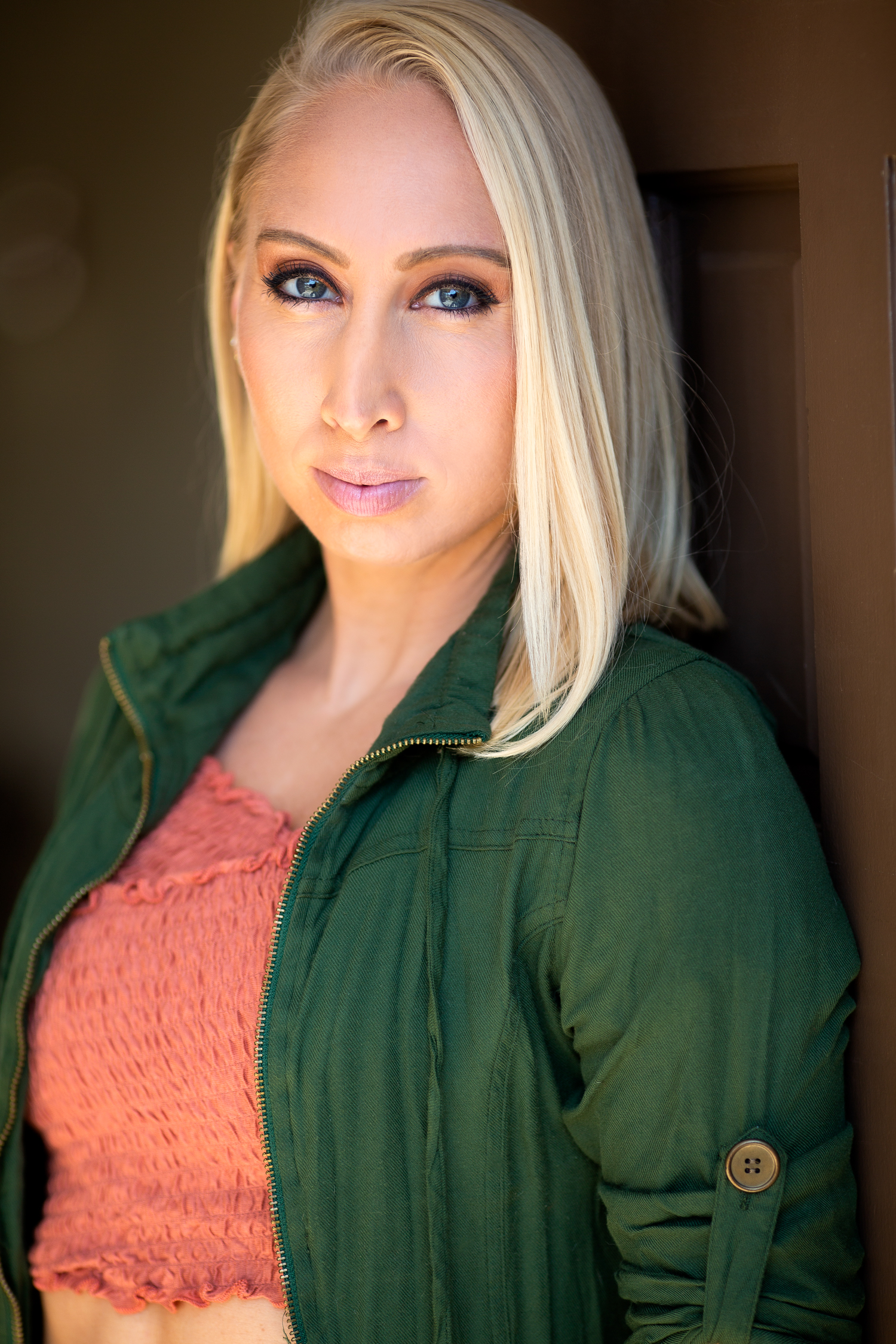 actor Amberley Shaw large photo