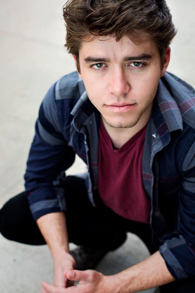 actor Gabriel Aronson large photo