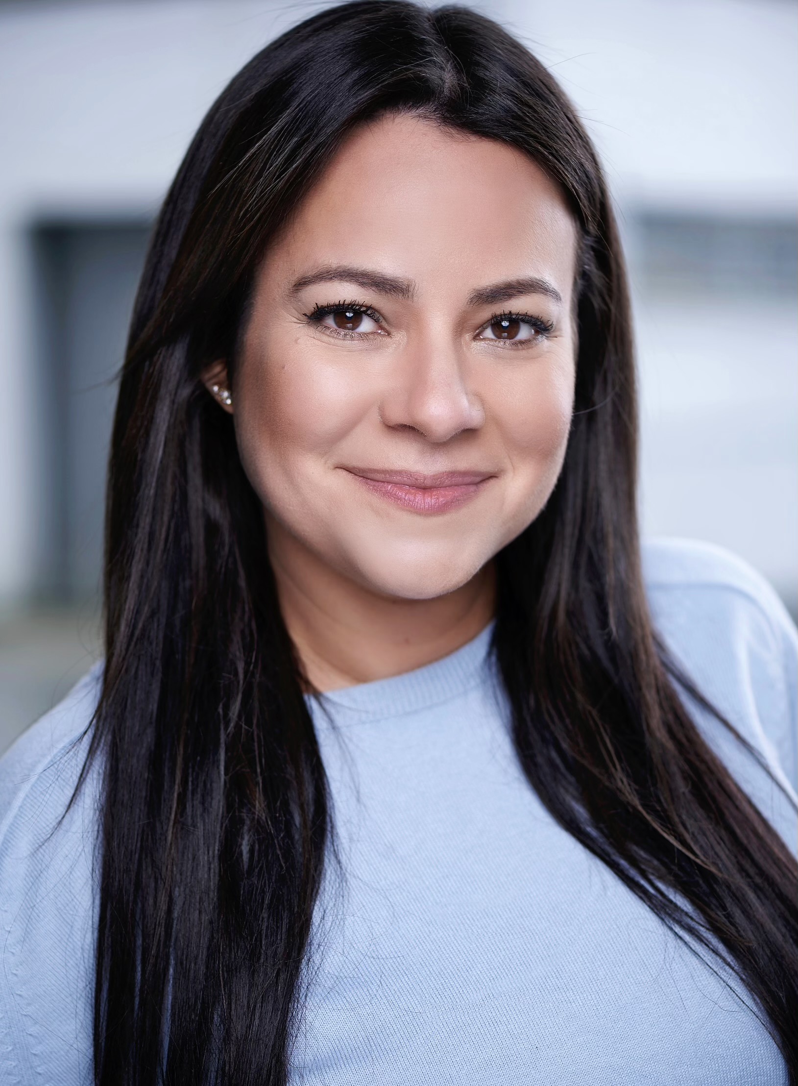 actor Arlina Rodriguez large photo