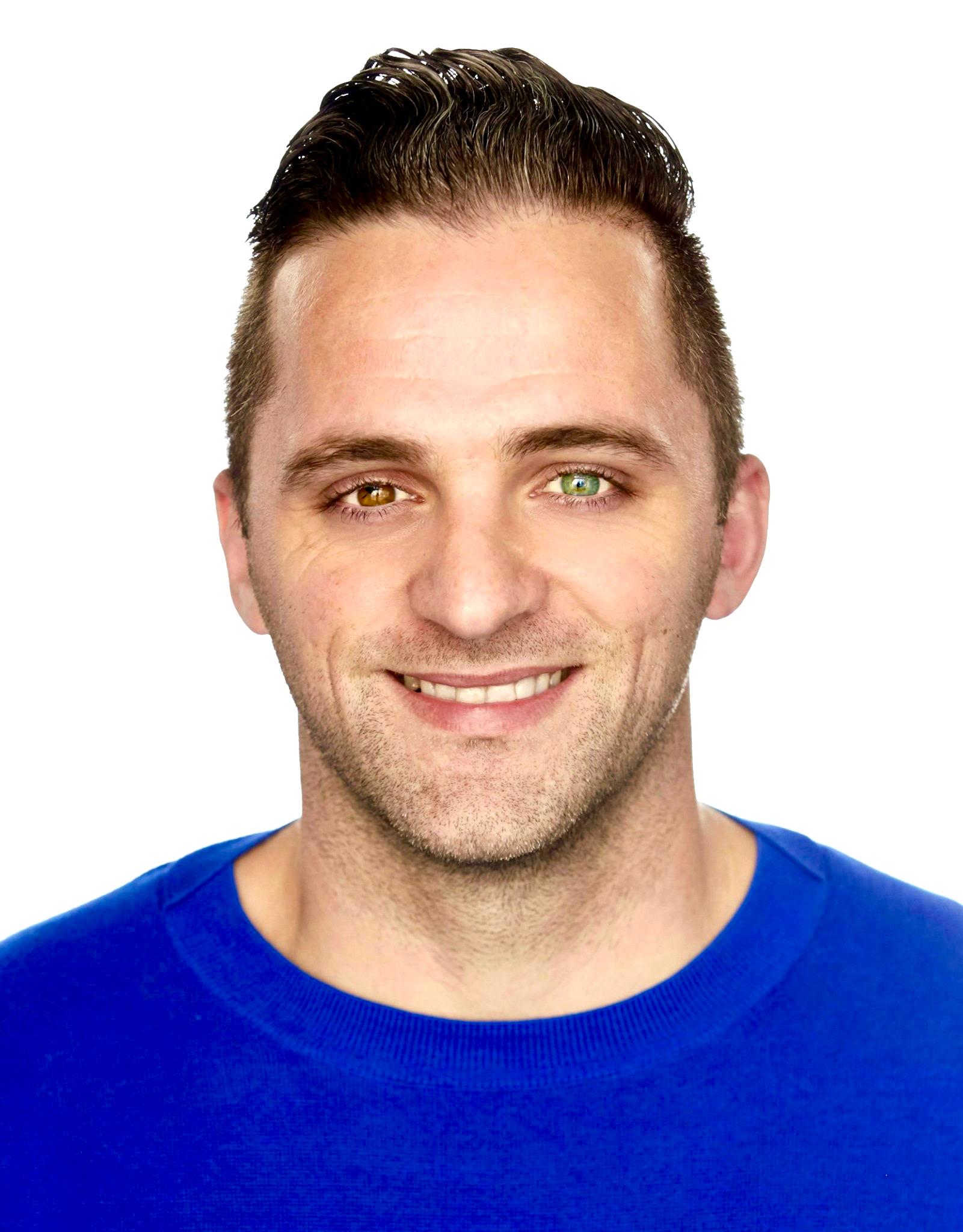 actor Troy Musil large photo