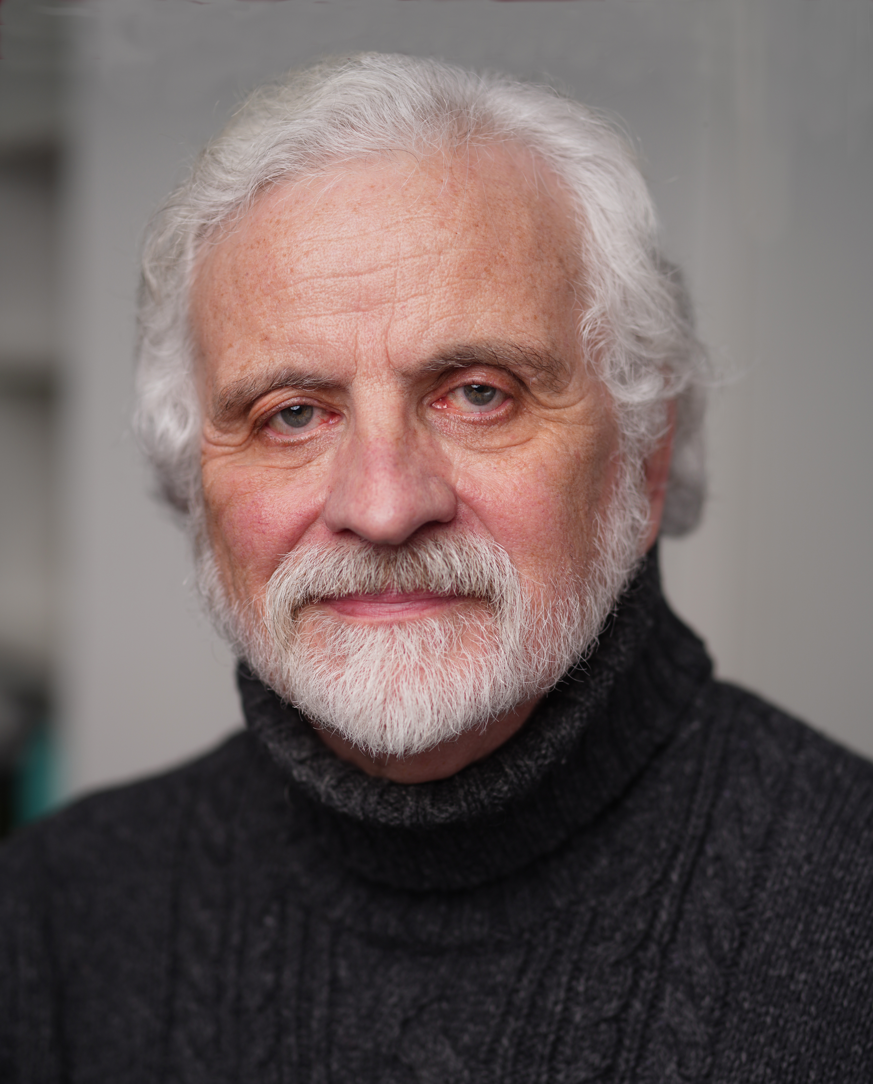 actor Stuart Murray large photo