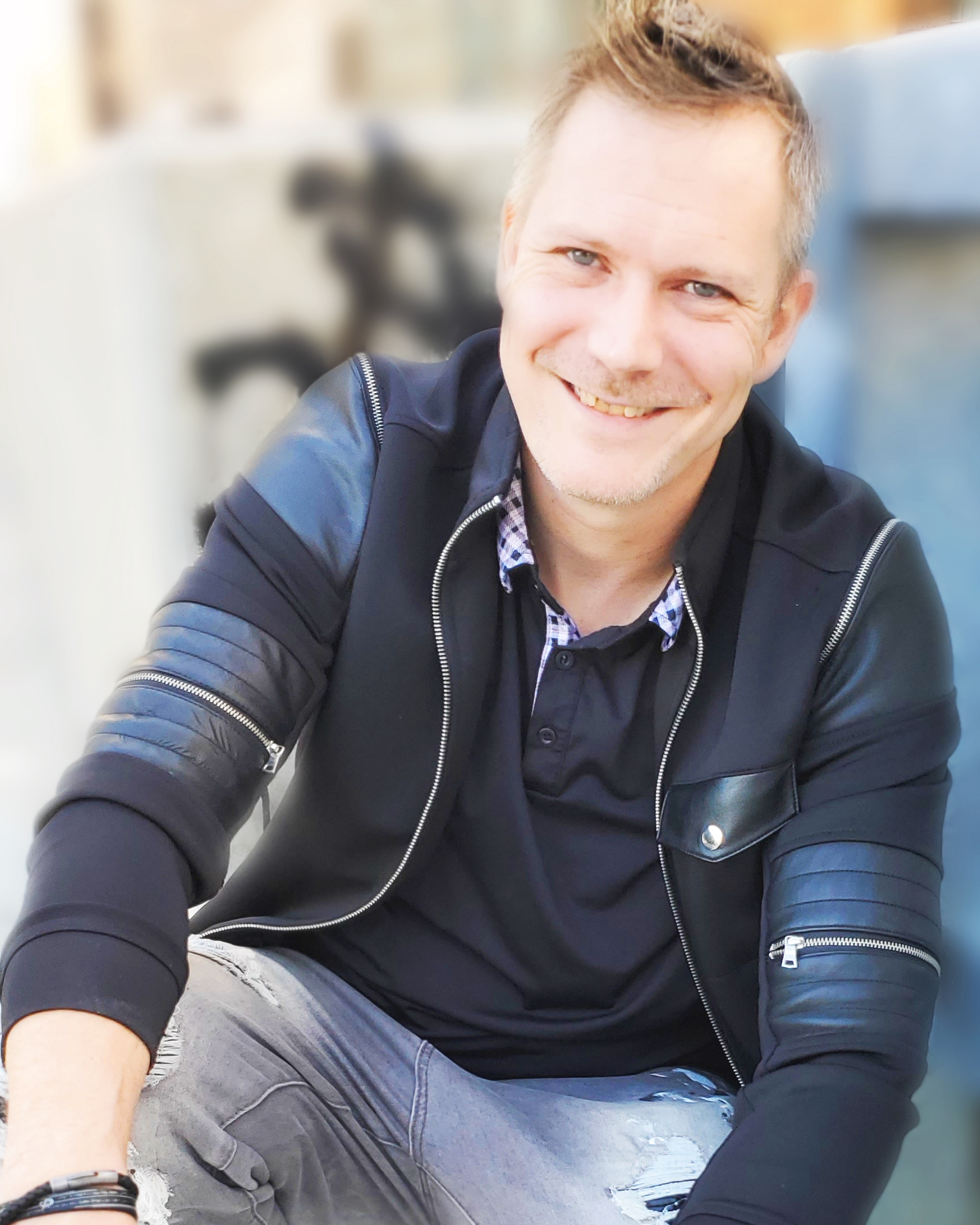 actor Chace Beck large photo