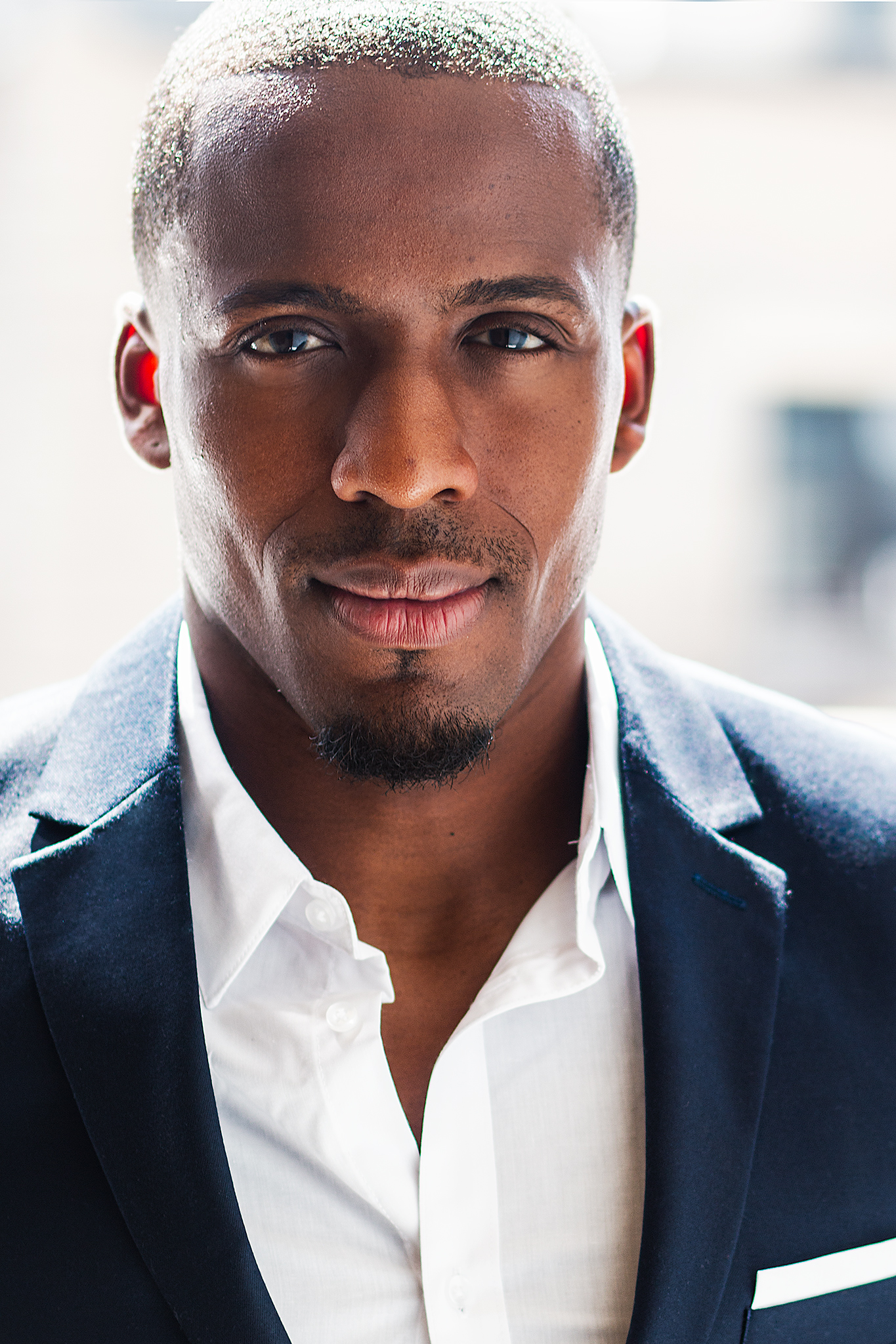 actor Phil Ductan large photo