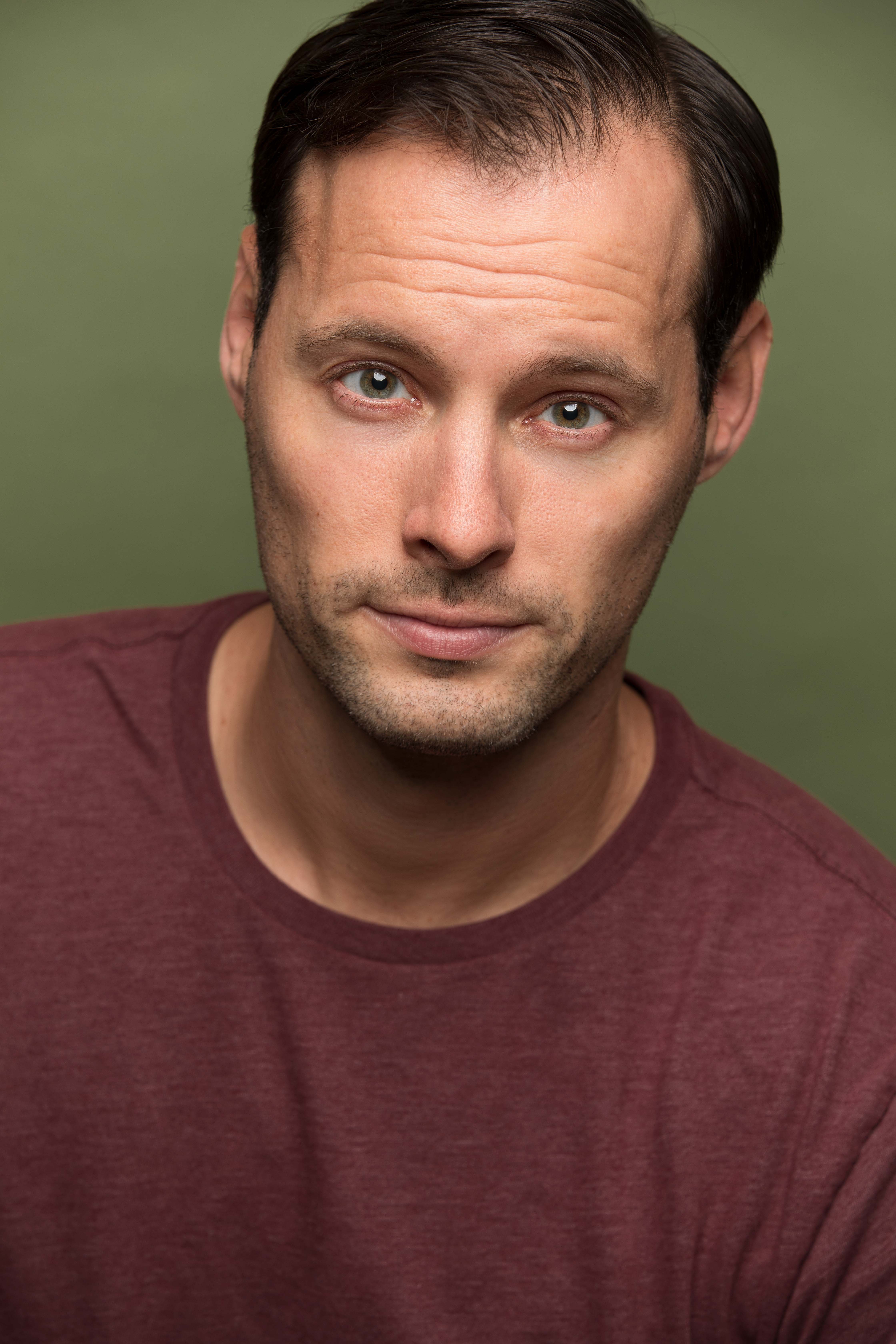 actor Ben Kacsandi large photo