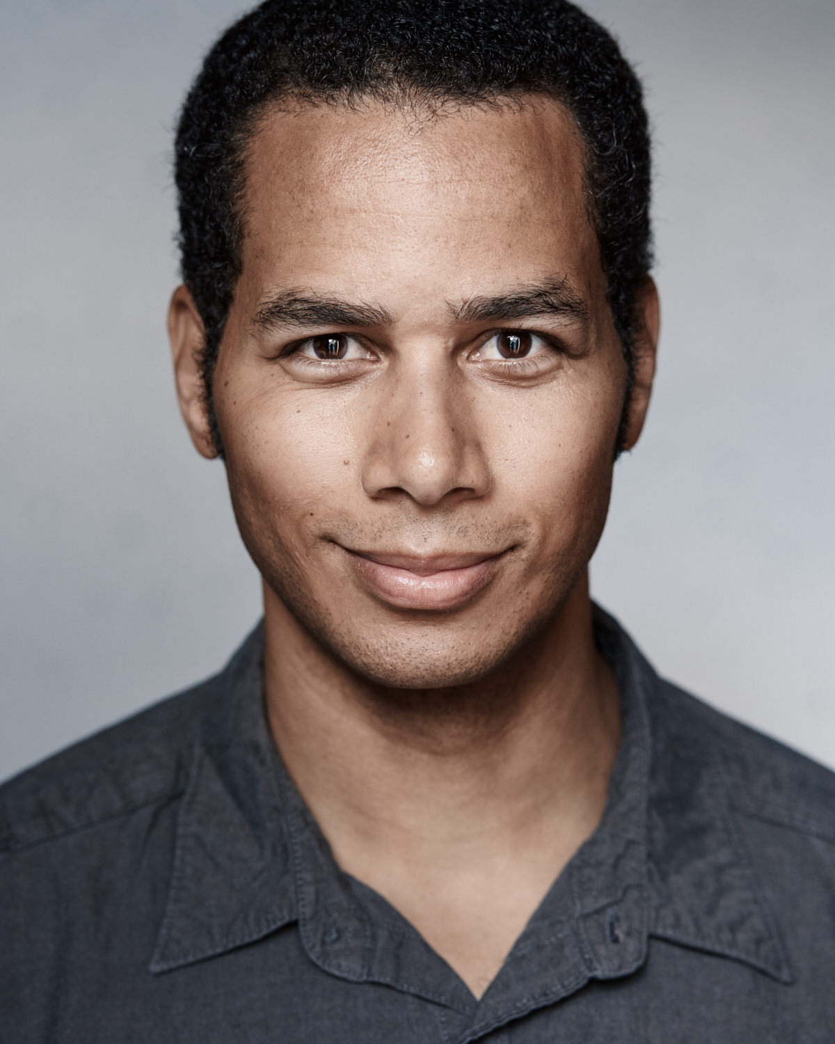 actor Ralph Riddle large photo