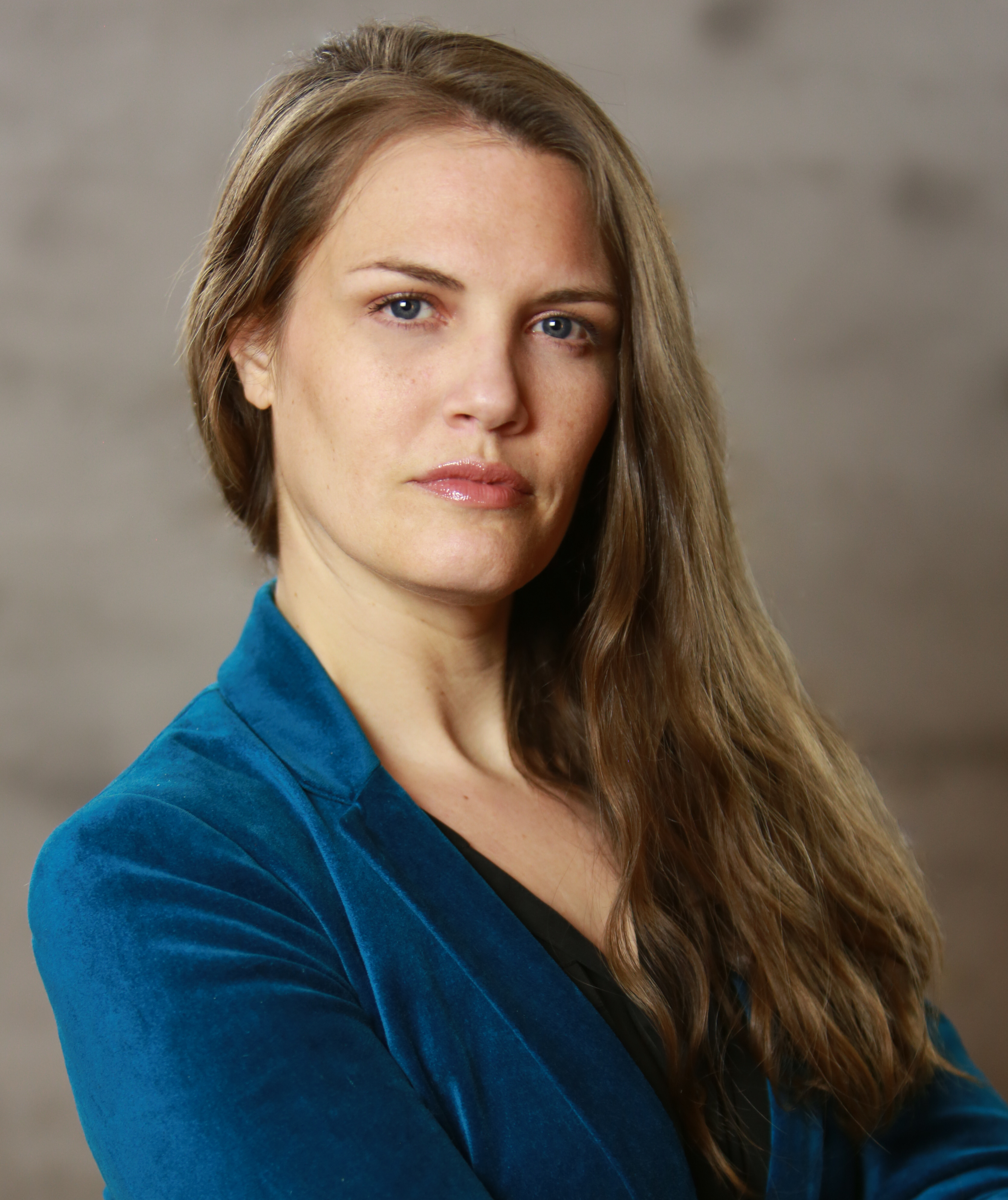 actor Autumn Leigh large photo