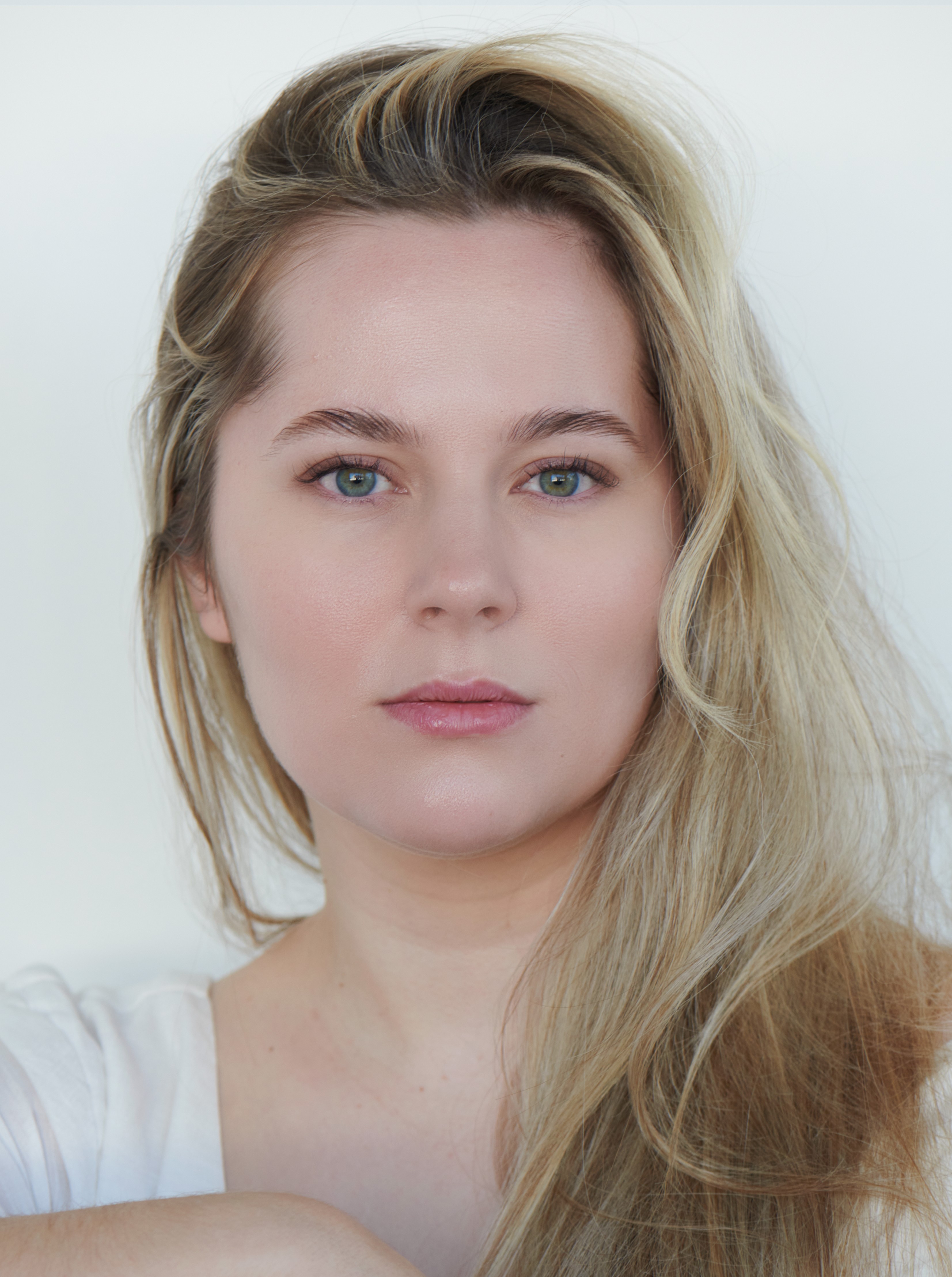 actor Alla Malakhitova large photo