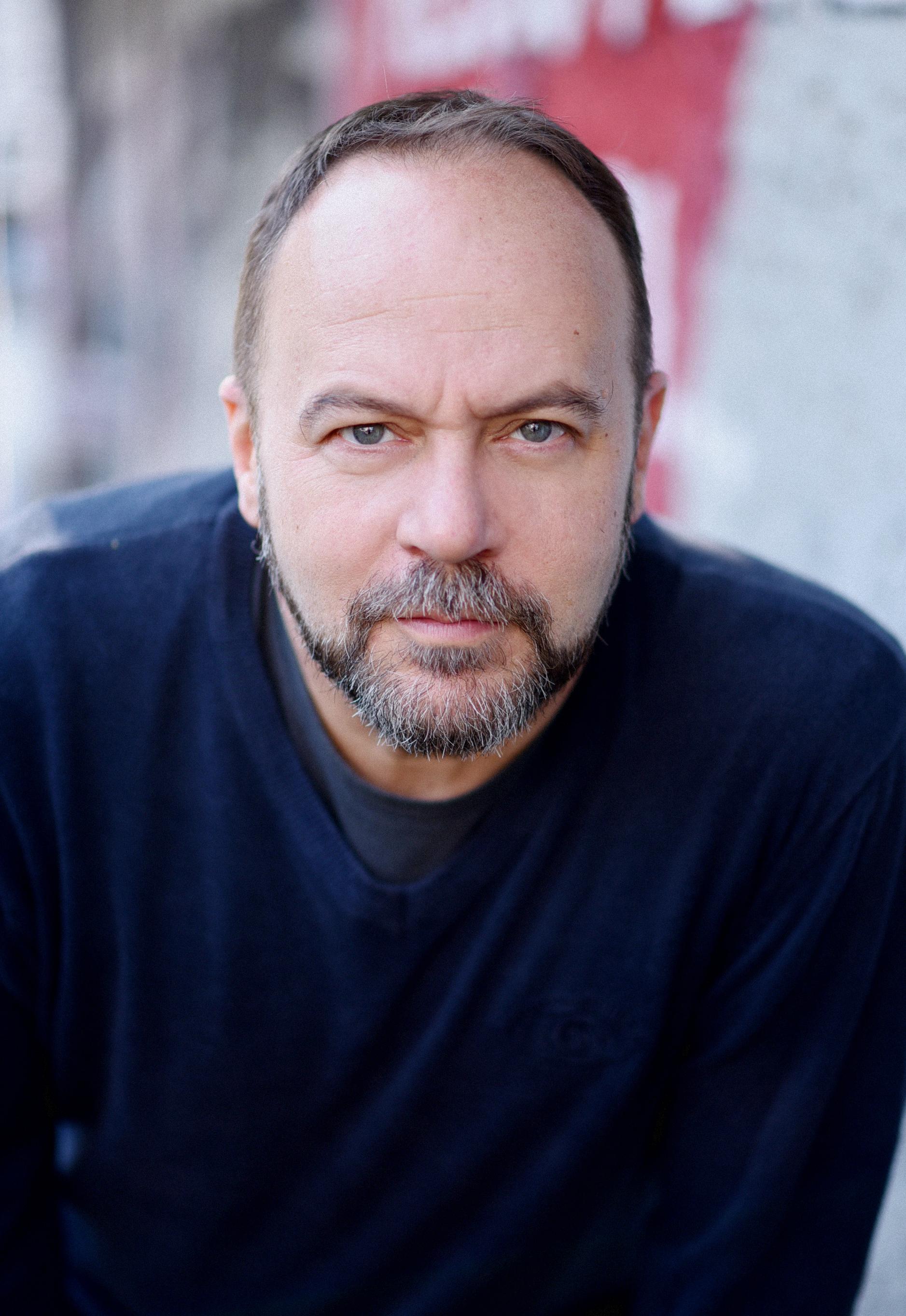 actor Massimo Rigo large photo