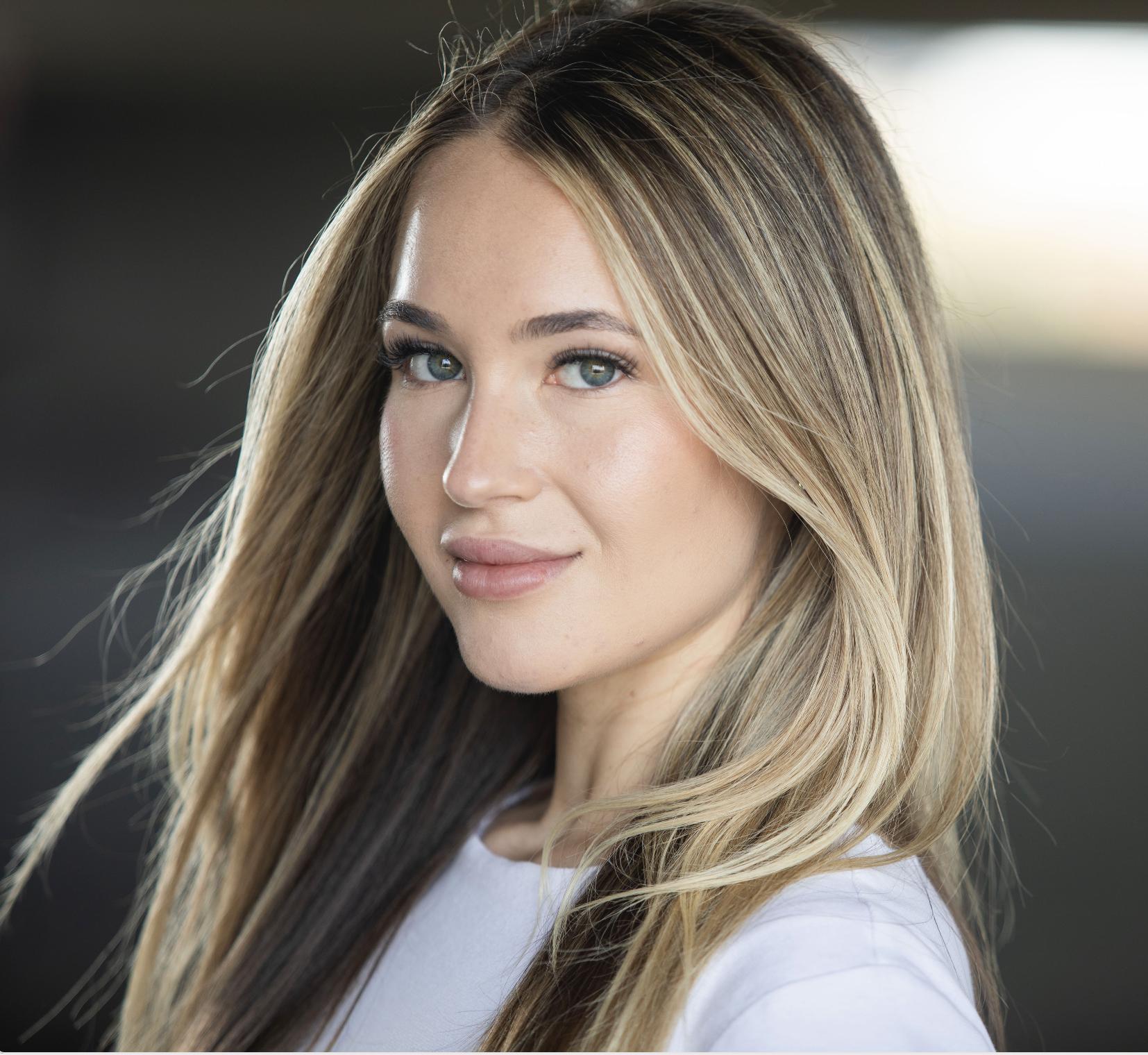 actor Jacqueline Gansky large photo