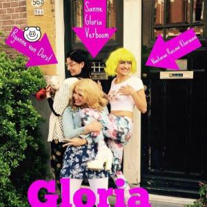 Gloria [ترجمة عربية]