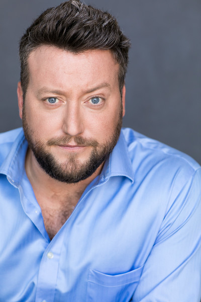 actor Sean French large photo