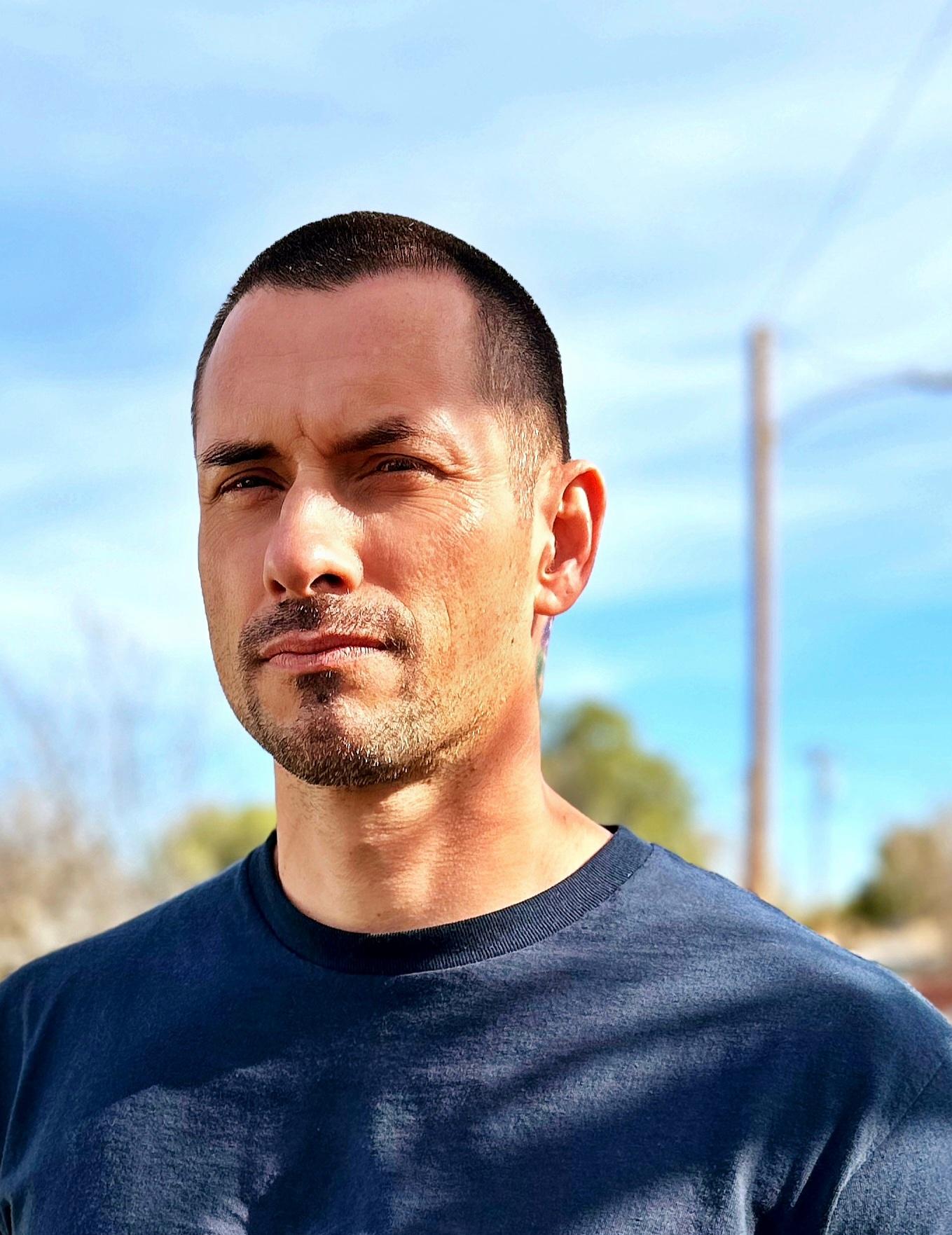 actor Yarett Harper large photo