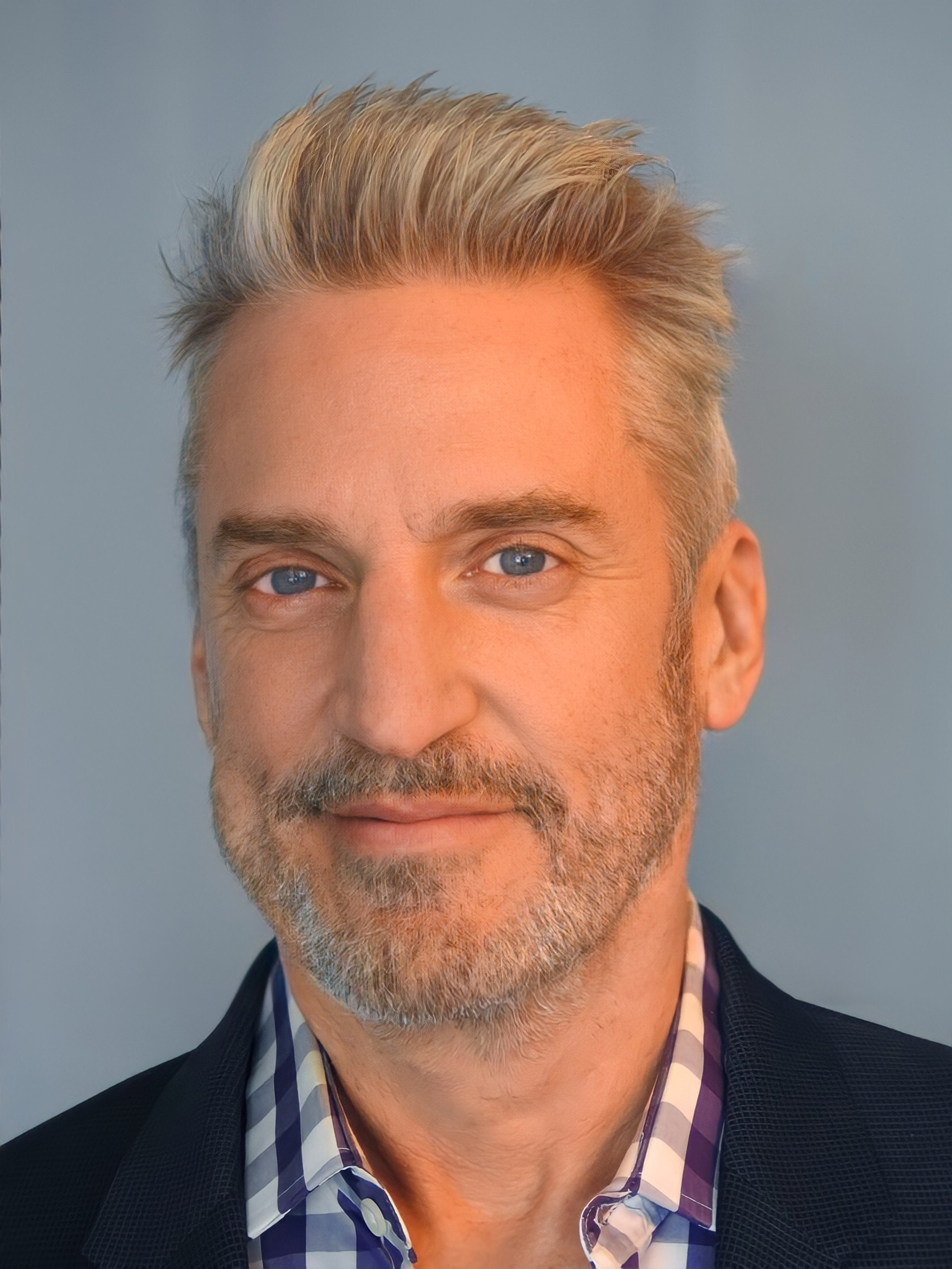 actor Dan Wiley large photo