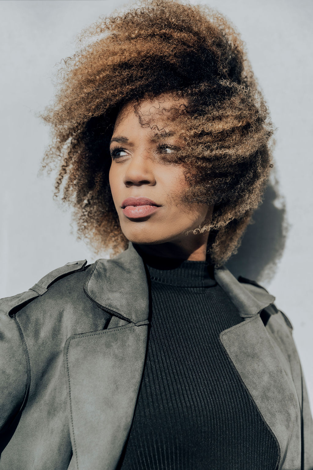 actor Jasmine Sendar large photo