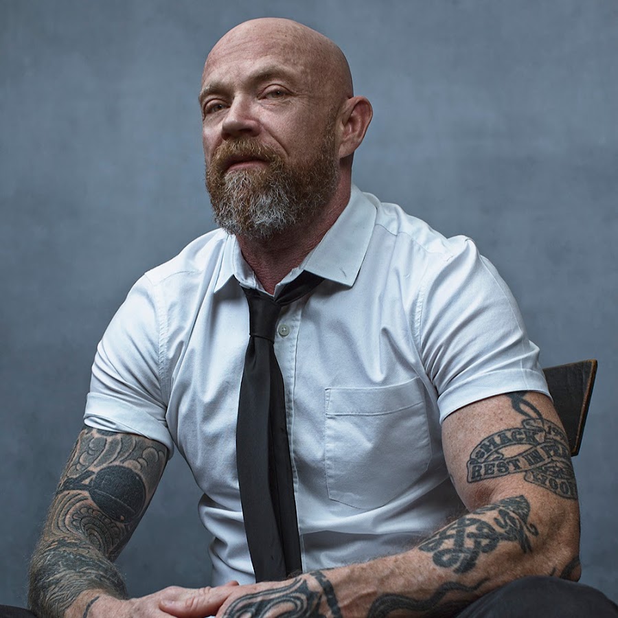 actor Buck Angel large photo