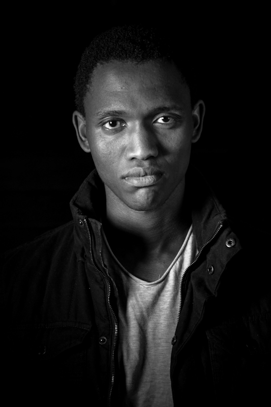 actor Siya Mayola large photo