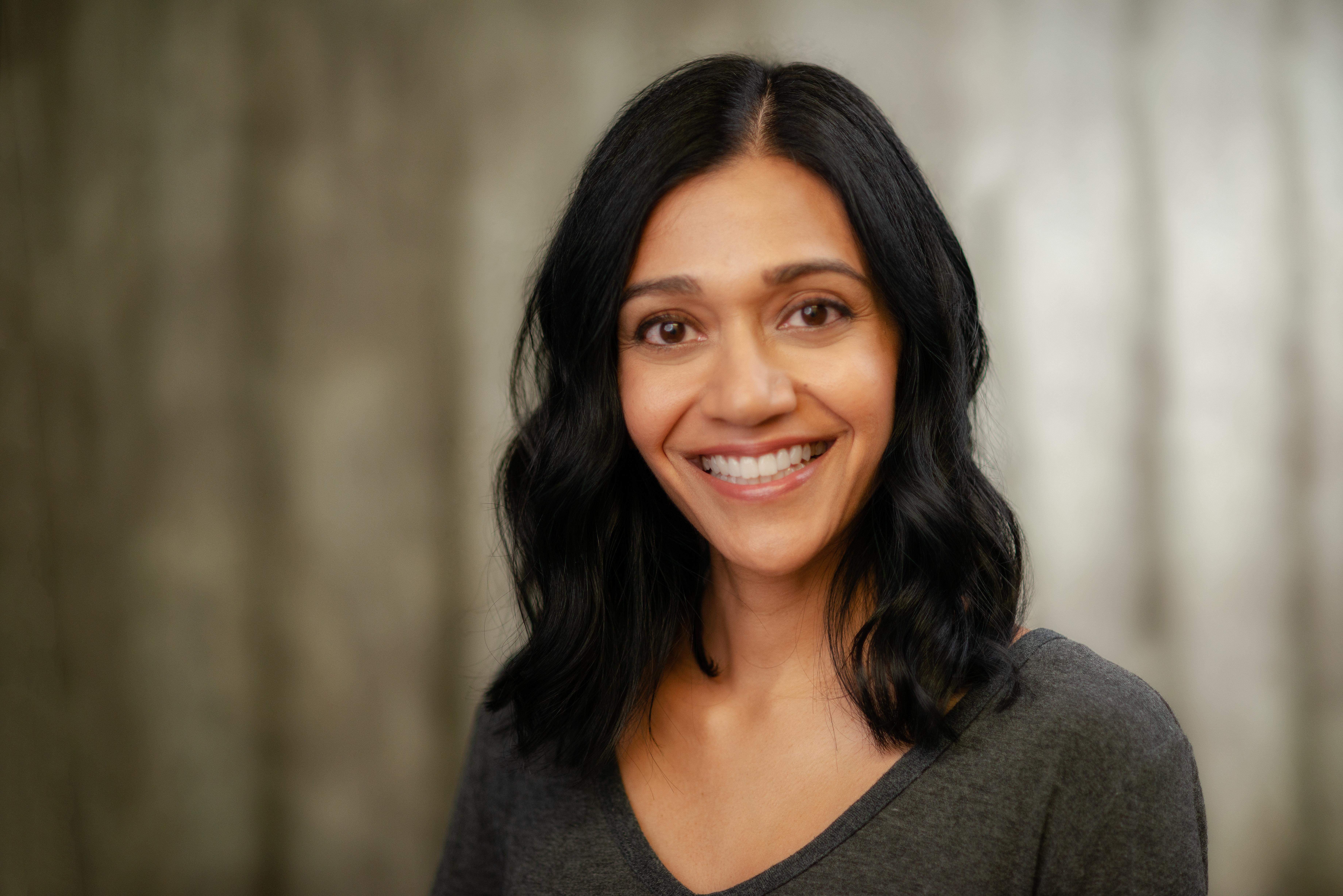 actor Puja Uppal large photo