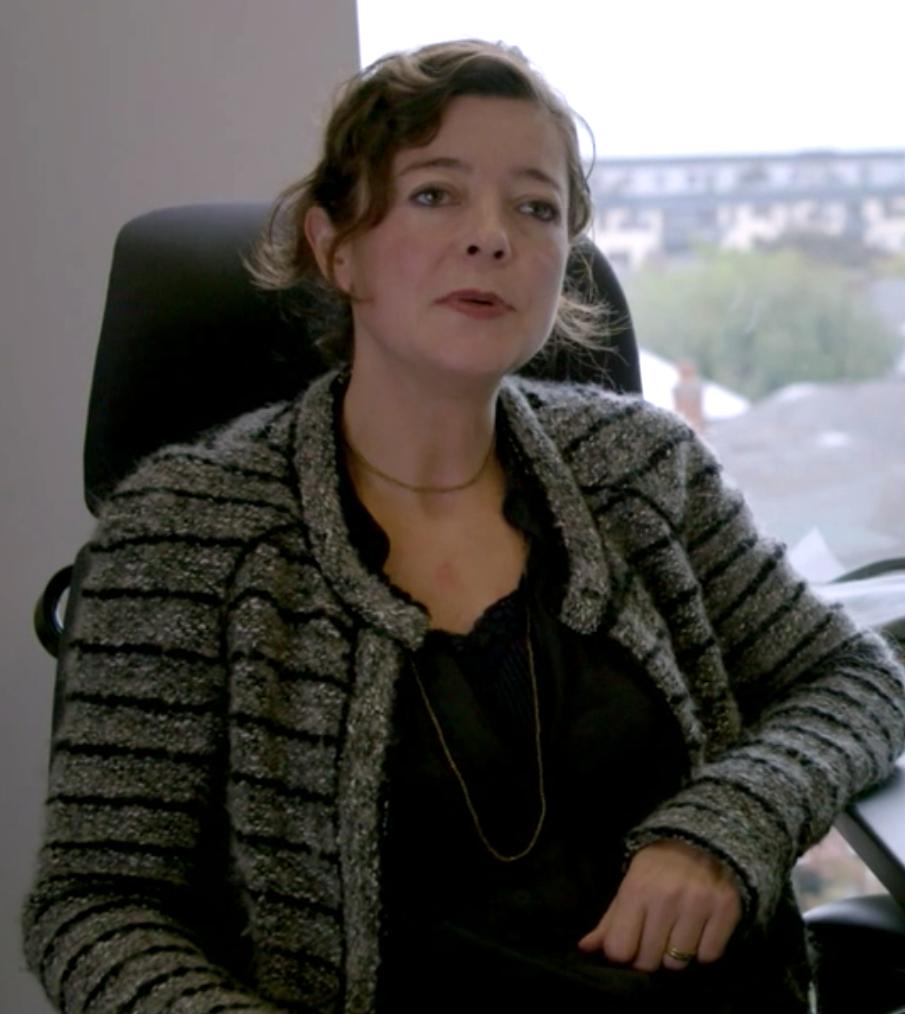 actor Juliette Garside large photo