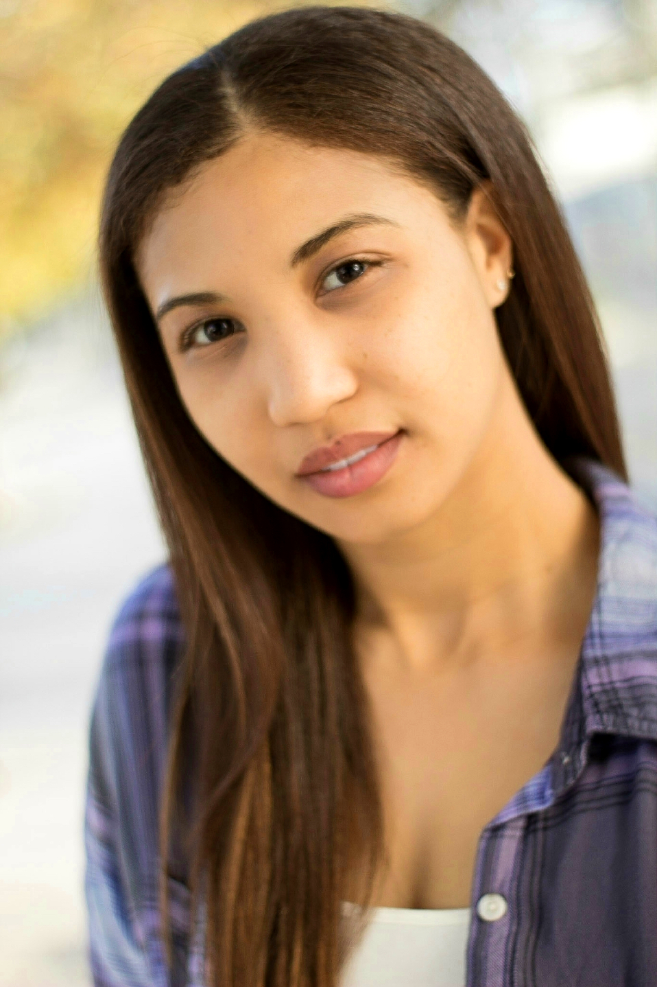 actor Nicole C. Barnes large photo