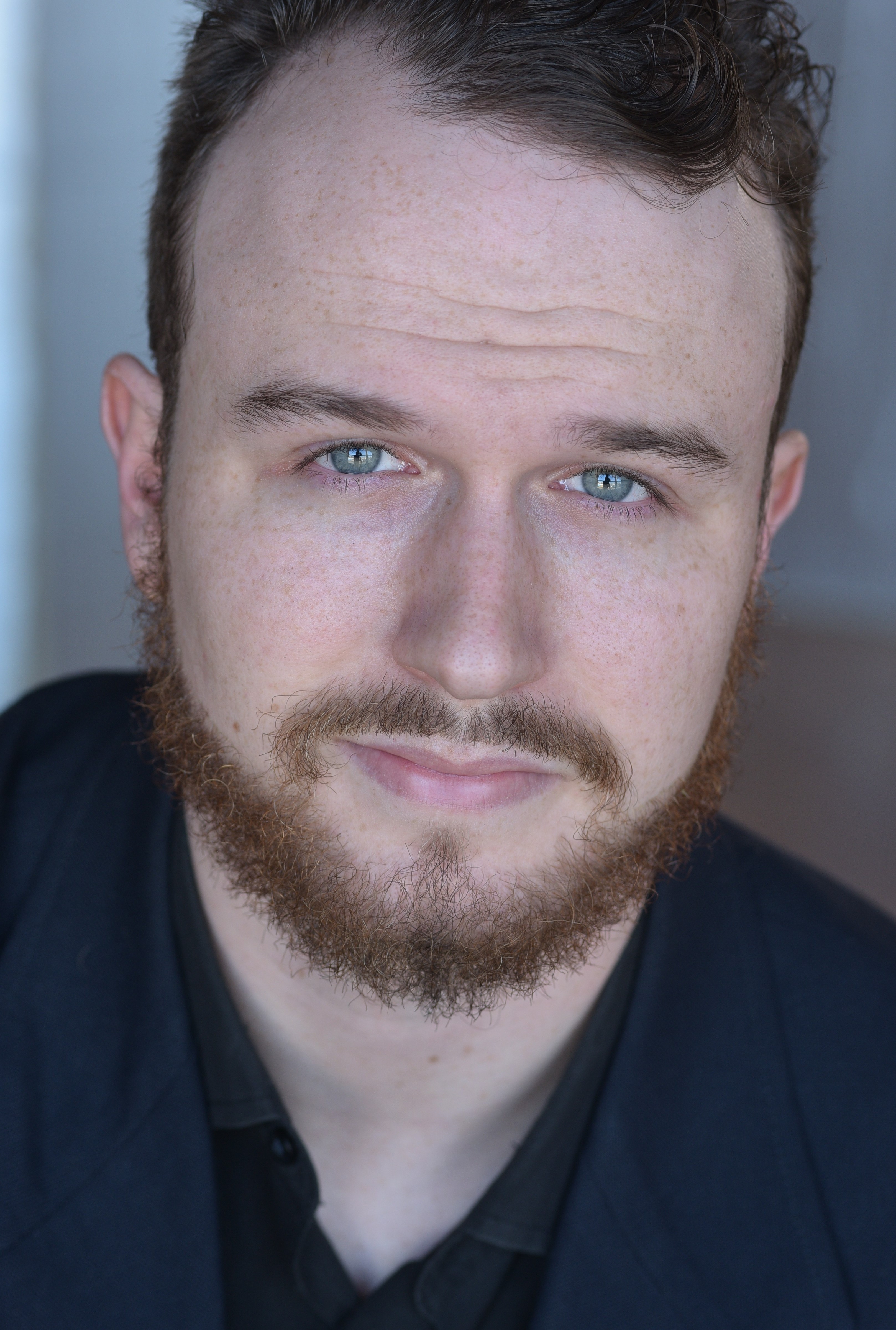 actor Ethan Airhart large photo