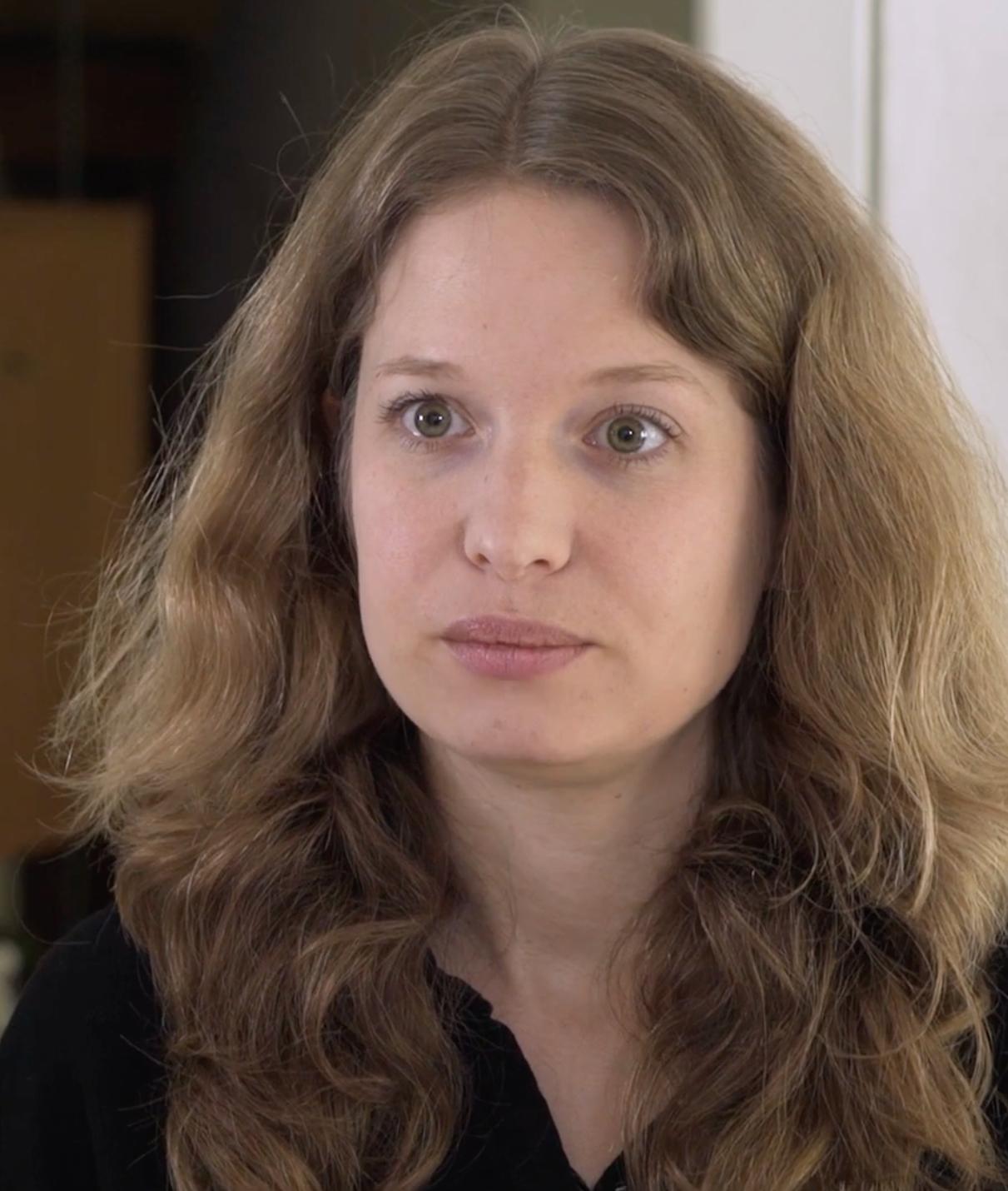 actor Katrin Langhans large photo