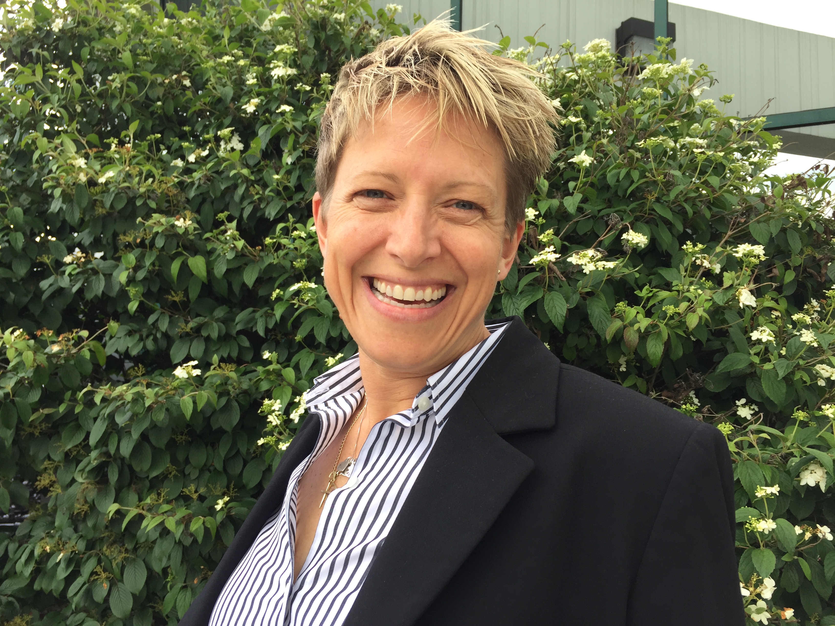 actor Eli Sharp large photo