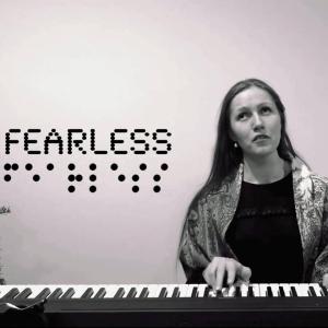 Fearless [ترجمة عربية]