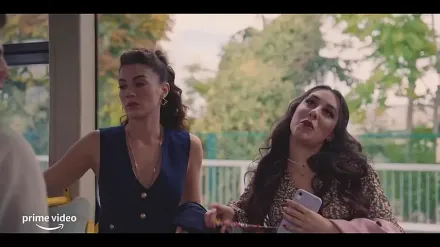 Trailer thumbnail