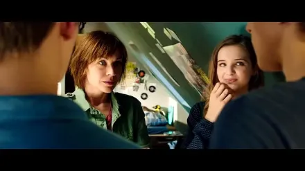 Trailer thumbnail