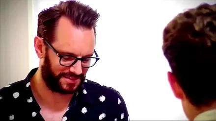 Trailer thumbnail