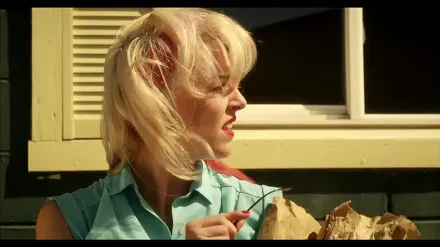 Trailer thumbnail