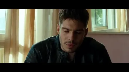 Trailer thumbnail
