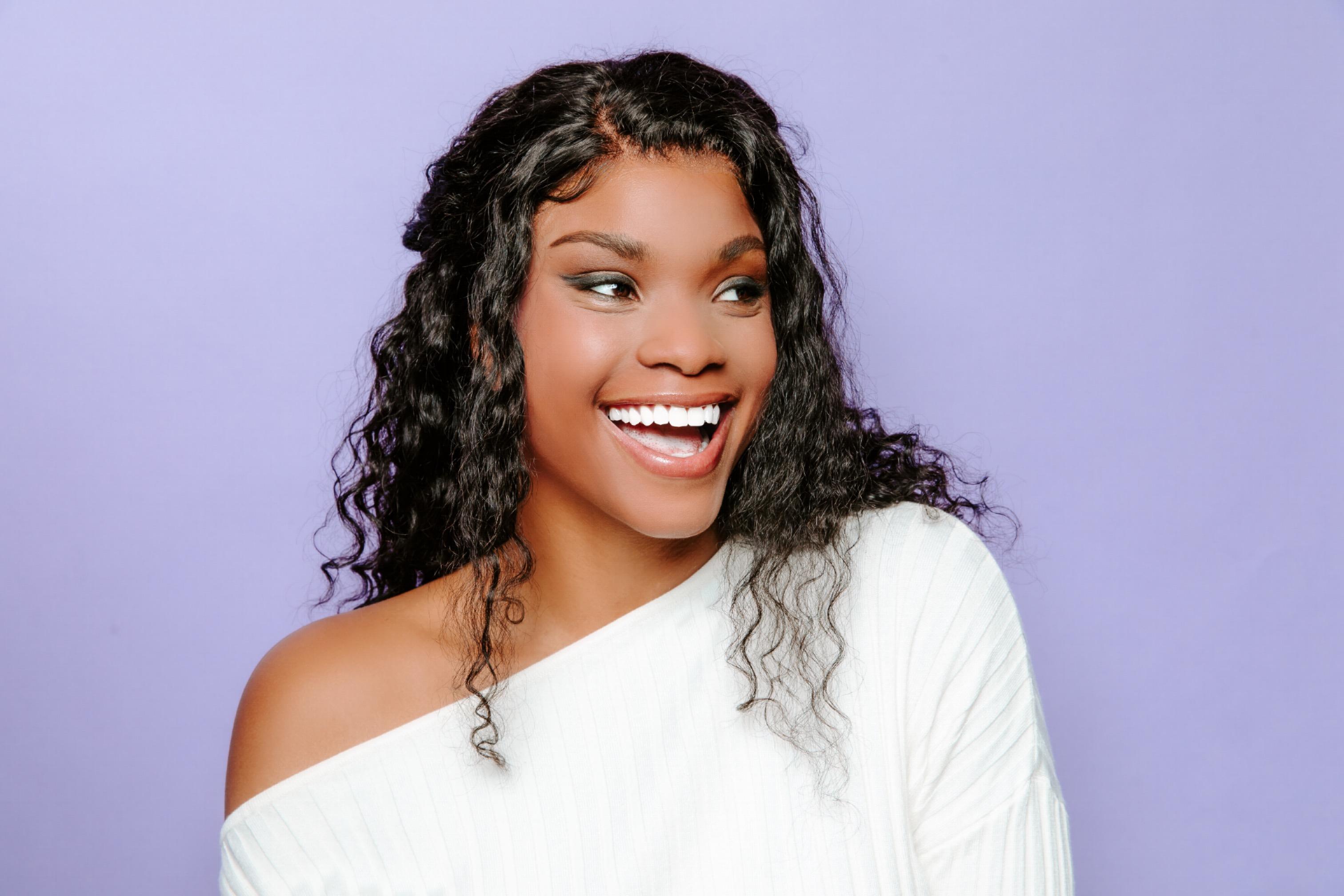 actor Alexis Samone large photo