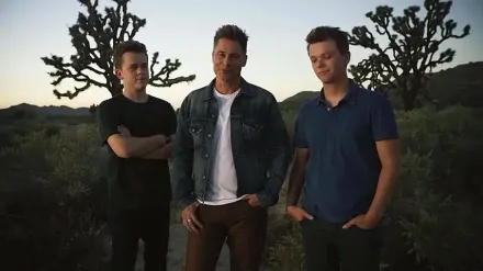 Trailer thumbnail