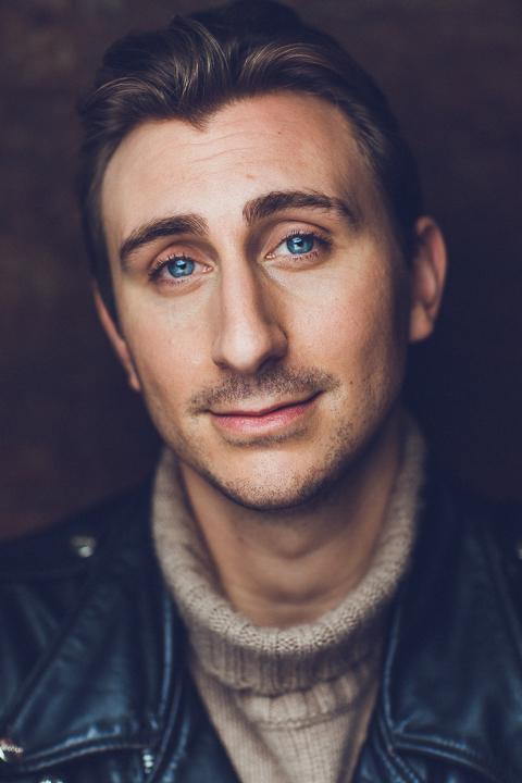 actor Aidan Kahn large photo