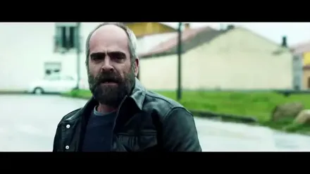 Trailer thumbnail