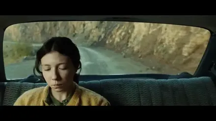 Trailer thumbnail
