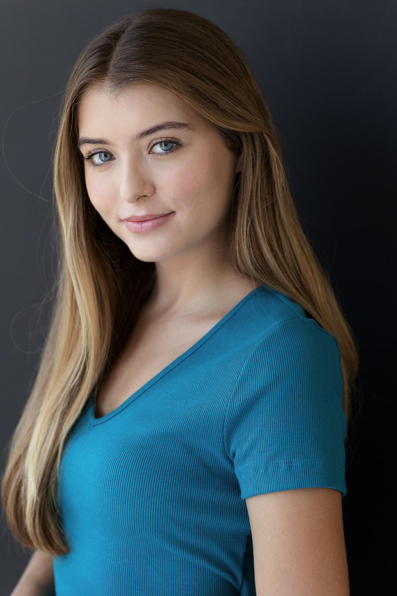 actor Courtney Fulk large photo