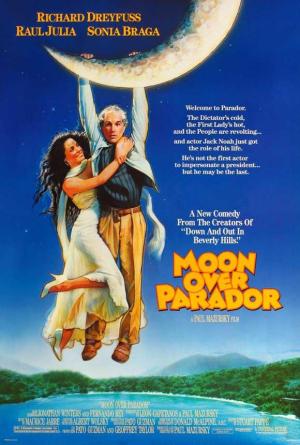 Moon Over Parador [Version française]