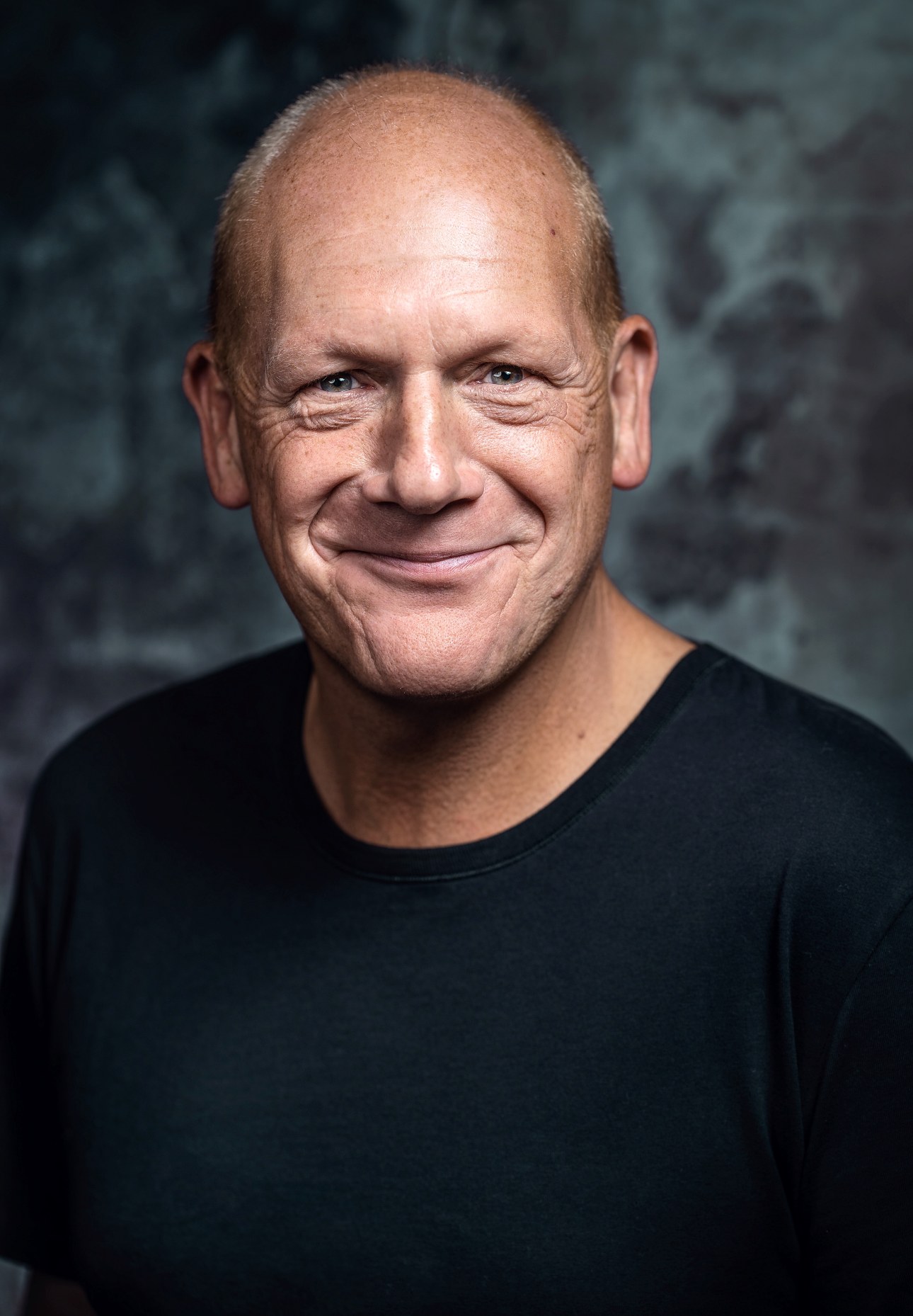 actor John Burton large photo