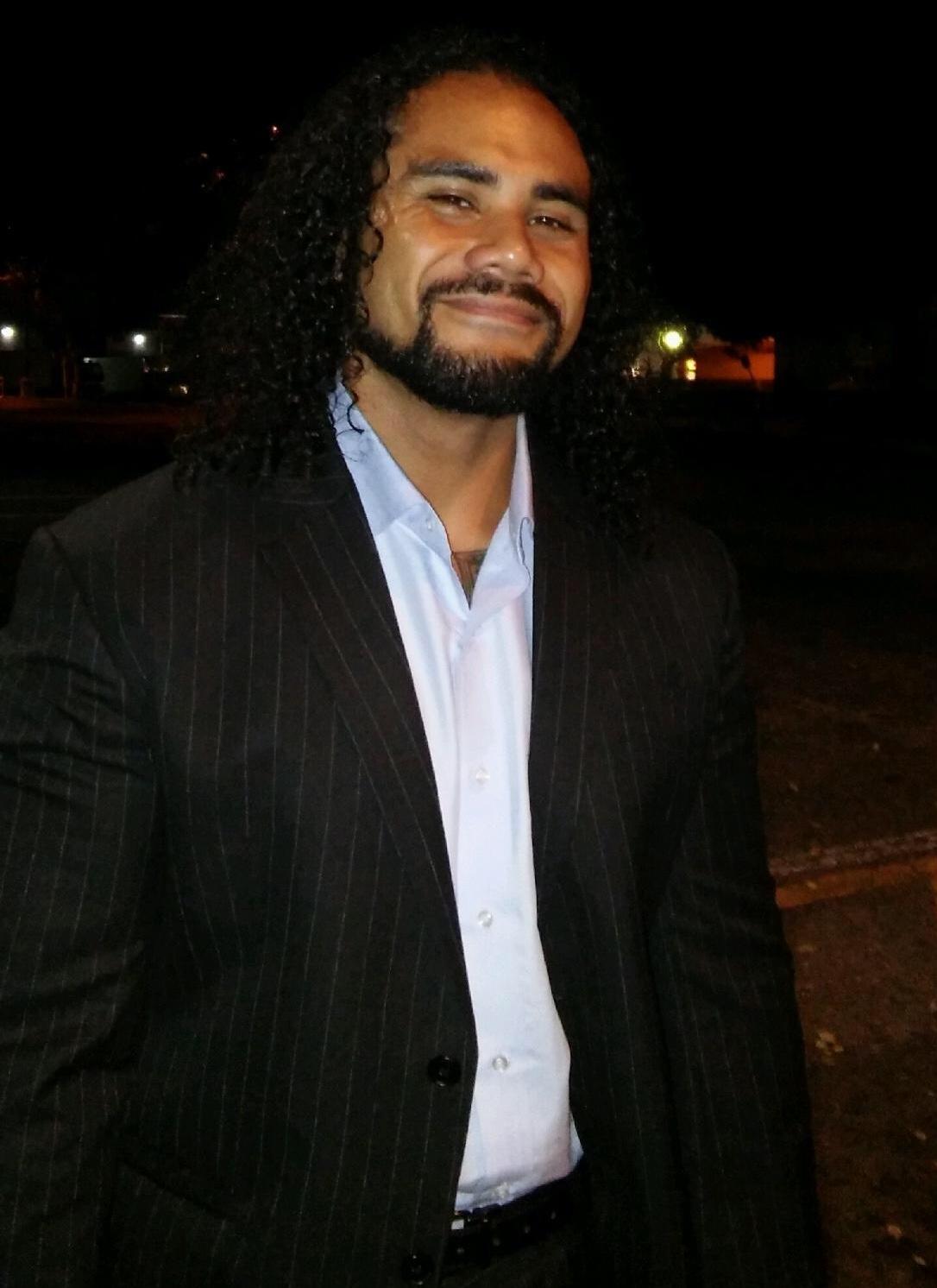 actor Mark Medeiros large photo