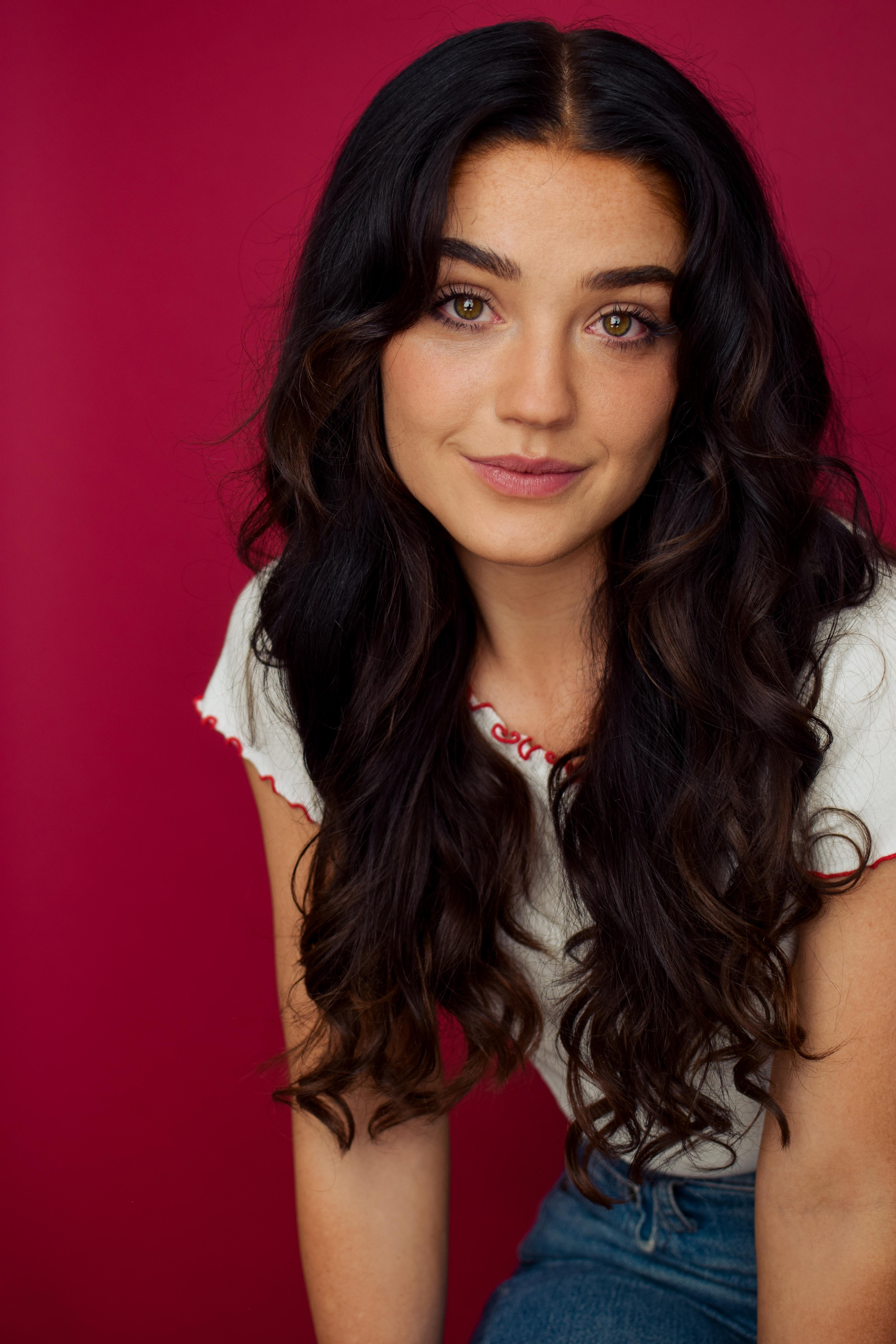 actor Ryann Bailey large photo