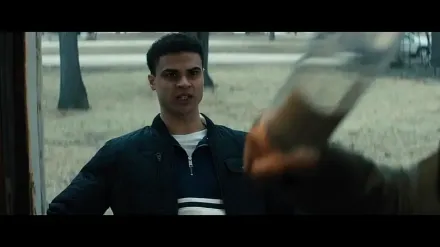 Trailer thumbnail