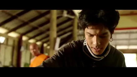 Trailer thumbnail