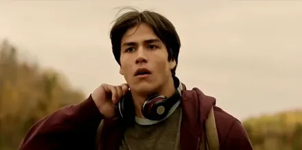 Trailer thumbnail